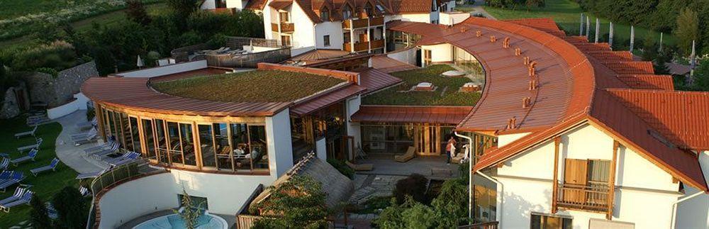 Ayurveda Resort Mandira バート・ヴァルタースドルフ エクステリア 写真